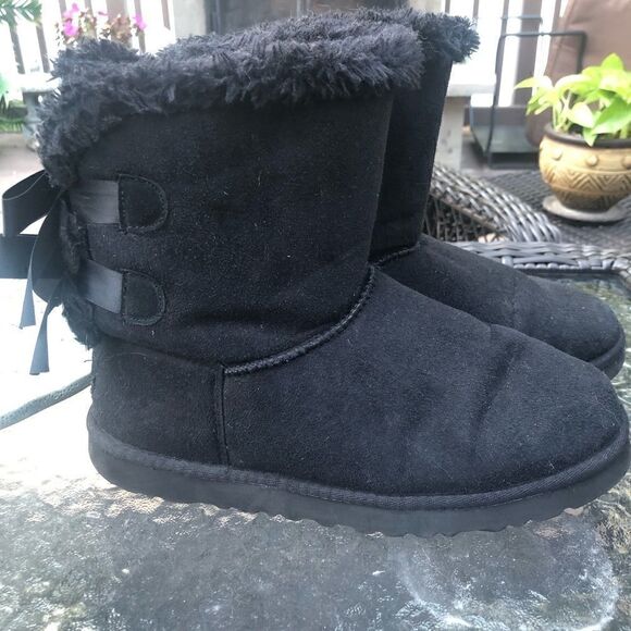 🔥UGG mini bailey ll Boot  - Picture 4 of 9